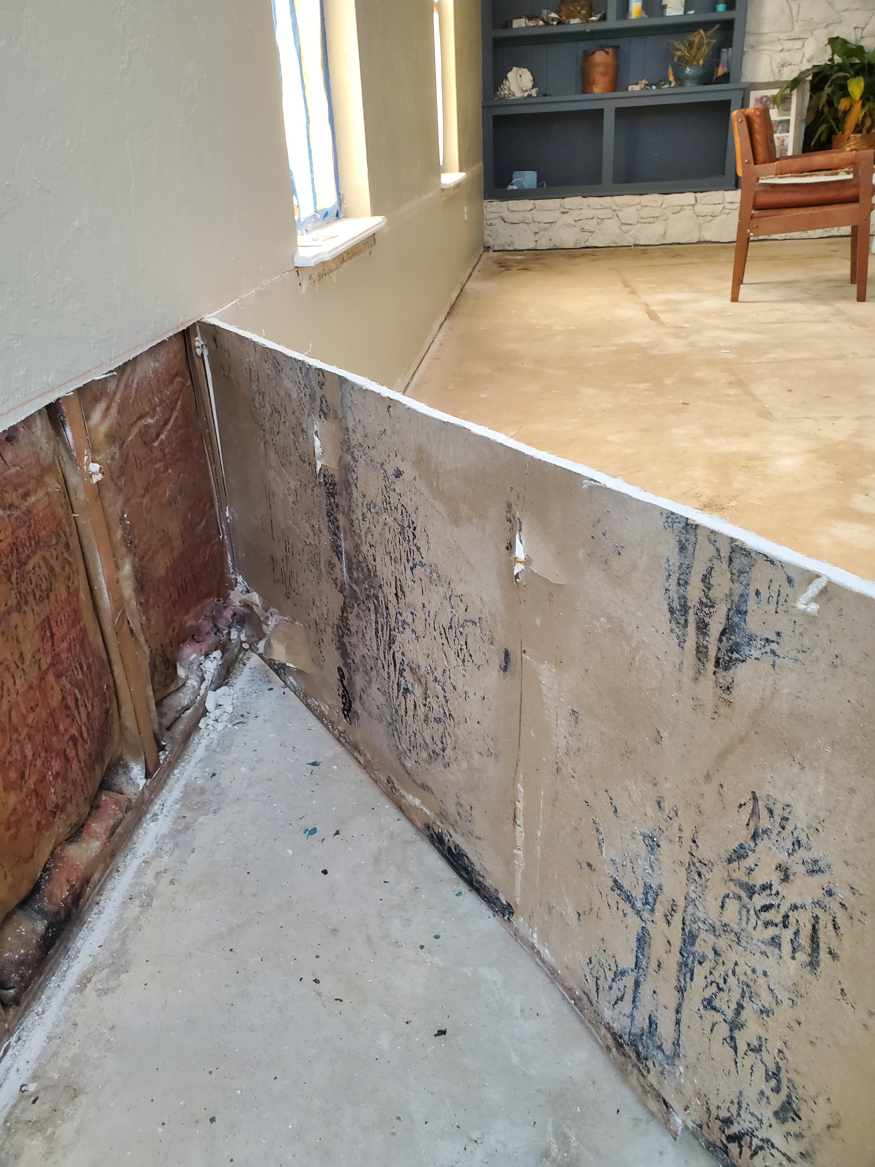 Living room inspection area Norman OK